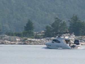 Navigator heading into Baie Fine